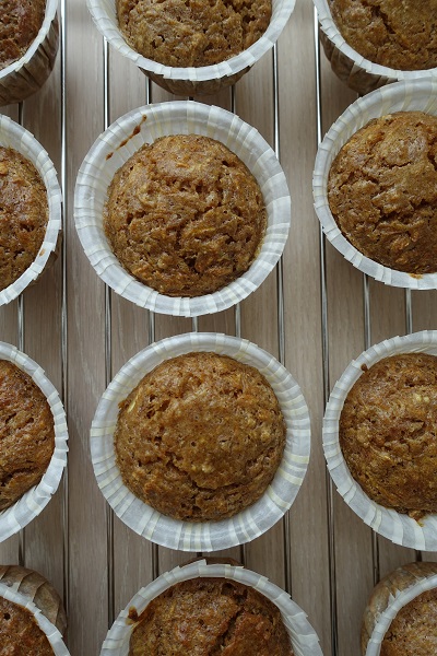 Kryddermuffins med squash og gulrot