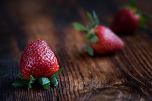 Rørte jordbær uten sukker